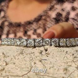 10Ctw VVS1 Moissanite Round Cut Tennis Bridal Bracelet in 14k White Gold Plated