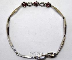 14K Solid White Gold and Ruby Floral Bracelet 6.5 Long