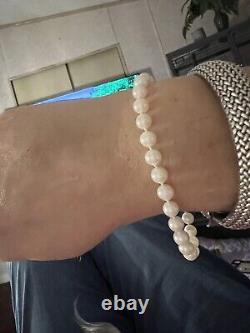 14 Kt White Gold And Akoya Pearl Bracelet