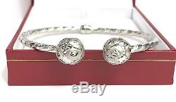 18k Solid White Gold Italian Shiny Two Ball Oval Bangle 2.25Inches. 7.70 Grams