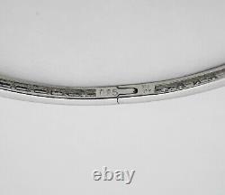 18k White Gold Bangle Bracelet. 85ct Diamond 6.20 Grams