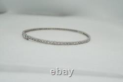 18k White Gold Bangle Bracelet. 85ct Diamond 6.20 Grams