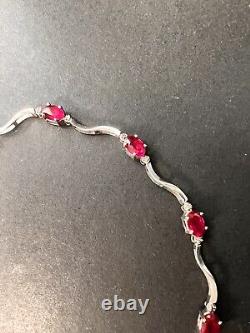 9ct White Gold Bracelet (AU1290) Ruby And Diamond
