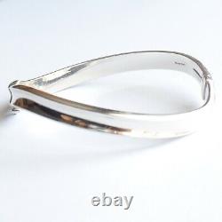 Bangle Bracelet Curved Gold White 9 Carat Women's Ladies Unisex