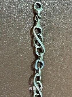 Beautiful 9ct Yellow and White Gold Fancy Link bracelet 5.28 grams