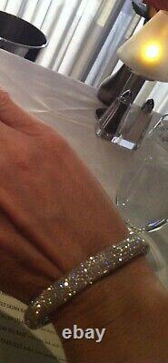 Diamond bangle bracelet 18K white gold
