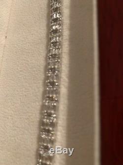 Elegant 18ct White Gold 7ct Diamond Tennis bracelet